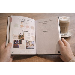 Farve, stil og tema til konfirmation samlet i planl�gningsbog